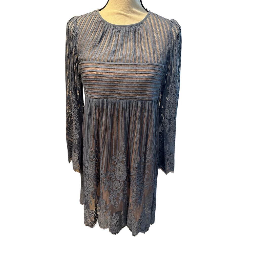 ⭐️ Women’s BCBGMAXAZRIA Dusty Blue Lace Dress Size XS Wedding Guest Romantic